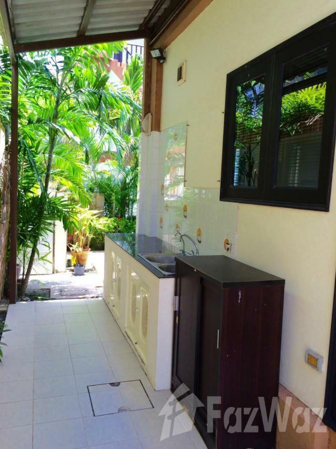 Private Pool & Jacuzzi Villa, Phratumnak, Pattaya - 600M From The Beach, 711 Nearby ภายนอก รูปภาพ